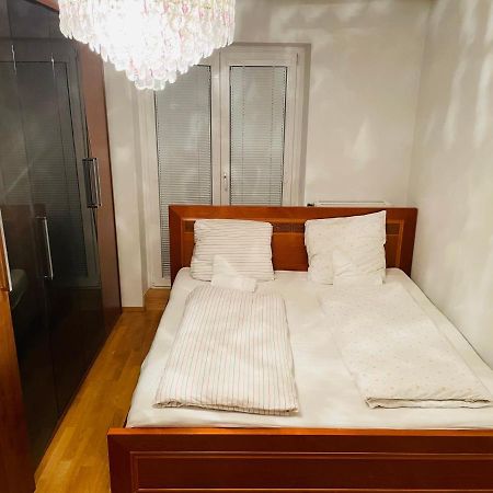 Room In City Center Near U6,U3 And Westbahnhof Βιέννη Εξωτερικό φωτογραφία