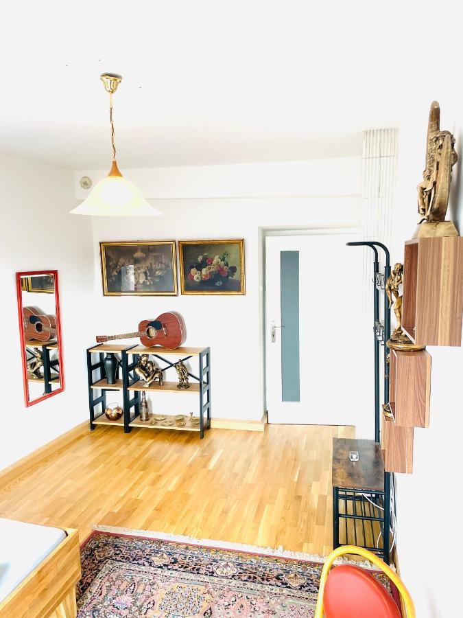 Room In City Center Near U6,U3 And Westbahnhof Βιέννη Εξωτερικό φωτογραφία